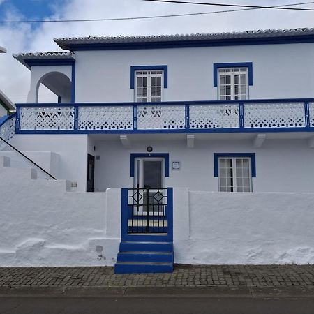 הוילה Angra do Heroísmo Grannys House מראה חיצוני תמונה