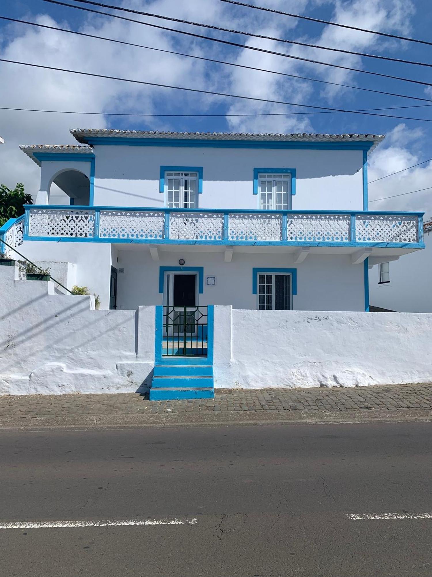 הוילה Angra do Heroísmo Grannys House מראה חיצוני תמונה