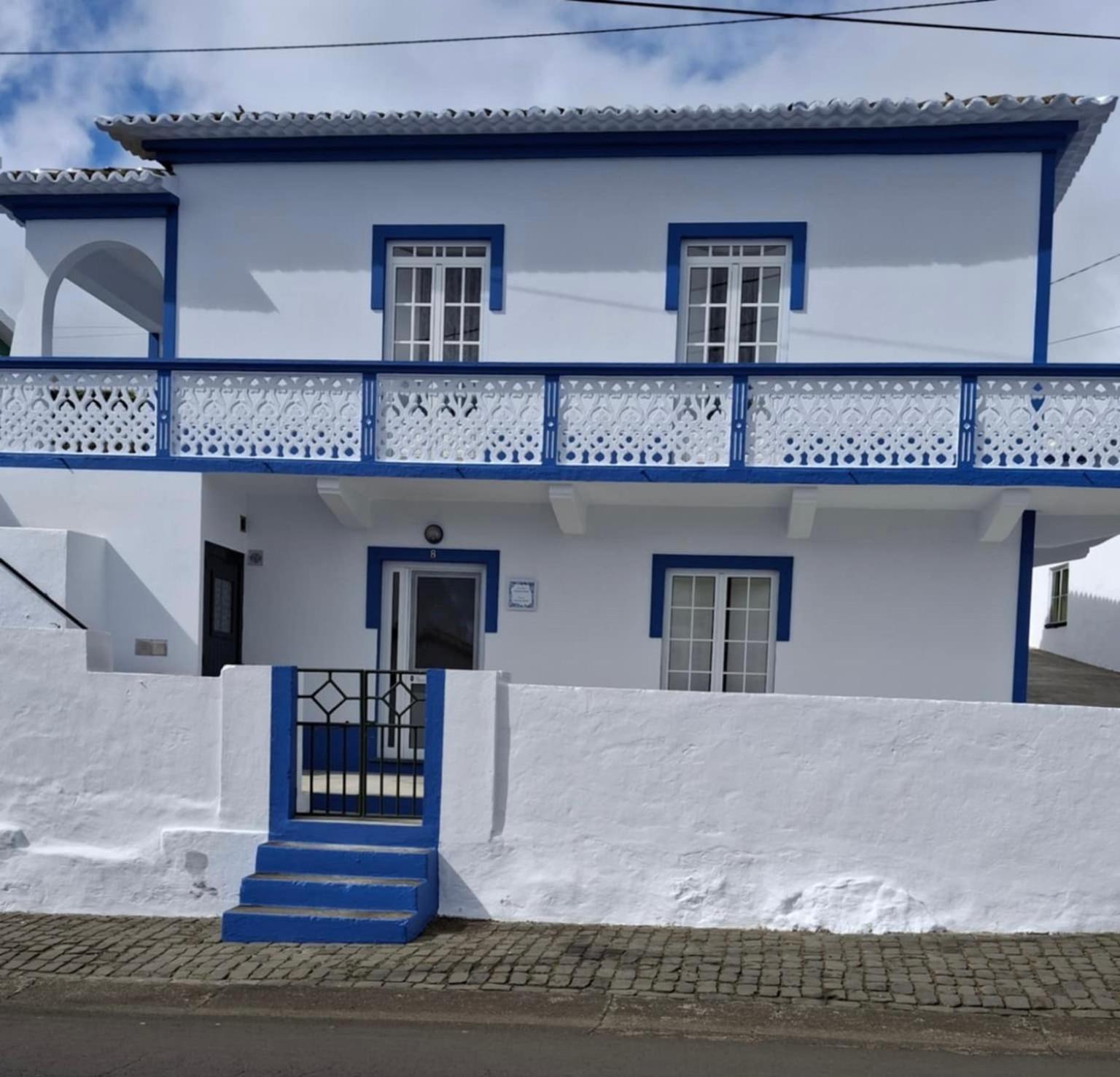 הוילה Angra do Heroísmo Grannys House מראה חיצוני תמונה